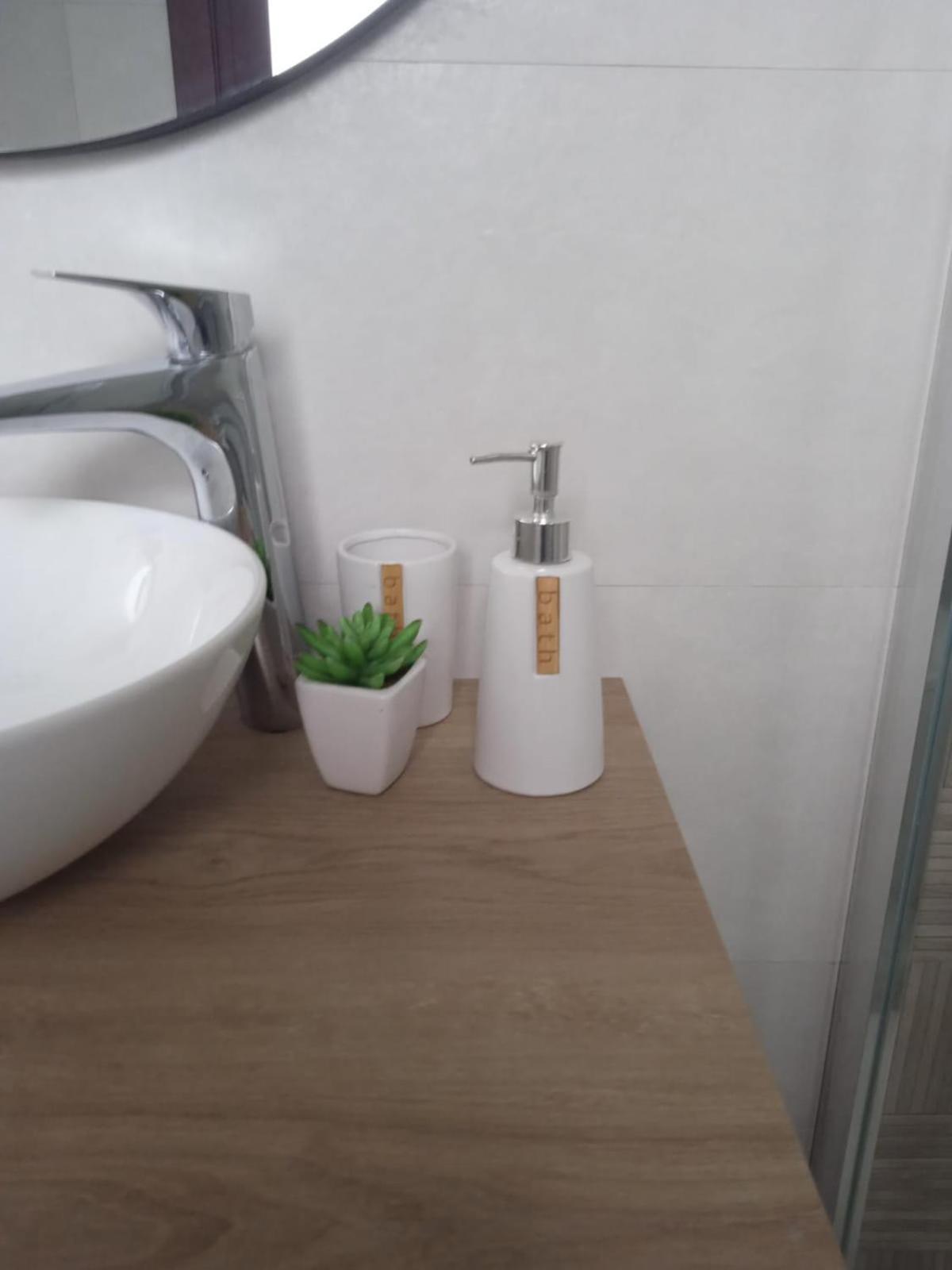 Charming & Quiet Apartment In Plaza Del Salvador 세비야 외부 사진