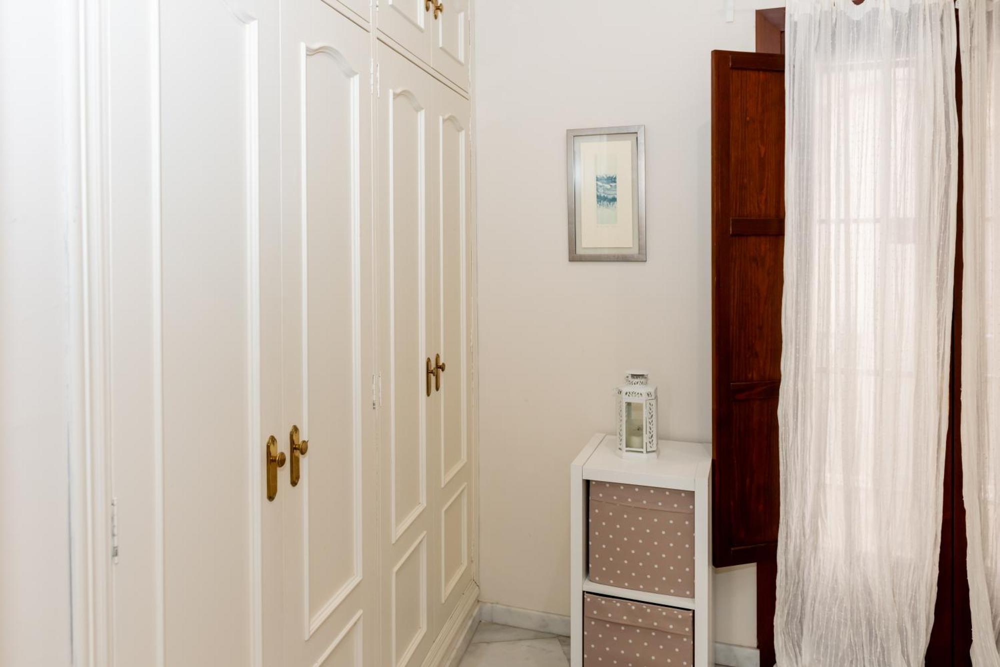 Charming & Quiet Apartment In Plaza Del Salvador 세비야 외부 사진